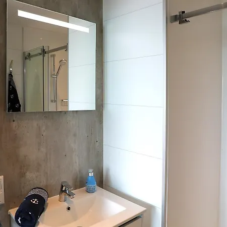 Hausboot Ankerplatz Båthotell *